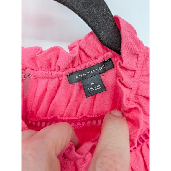Ann Taylor Blouse Ruffle Top Womens Medium Pink Flutter Sleeve Blouse Girly - Picture 3 of 8